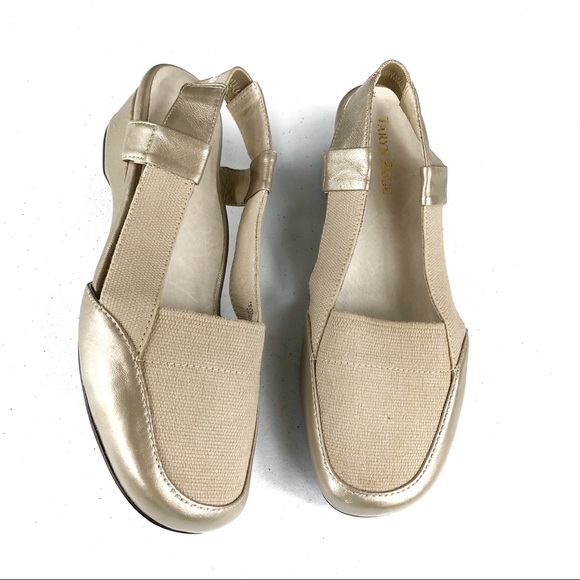 Taryn Rose Shoes - Taryn Rose slip on gold sandals size 7.5 M